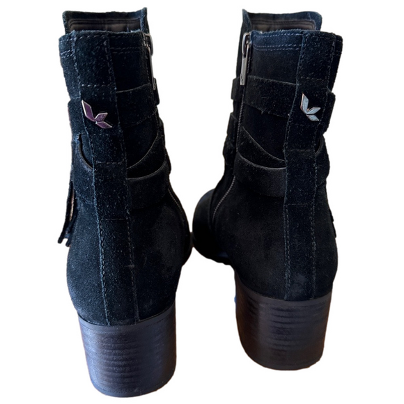 KOOLABURA By Ugg Kenz Black Suede Side Zip Tassel Booties Size 8.5 - Picture 3 of 9